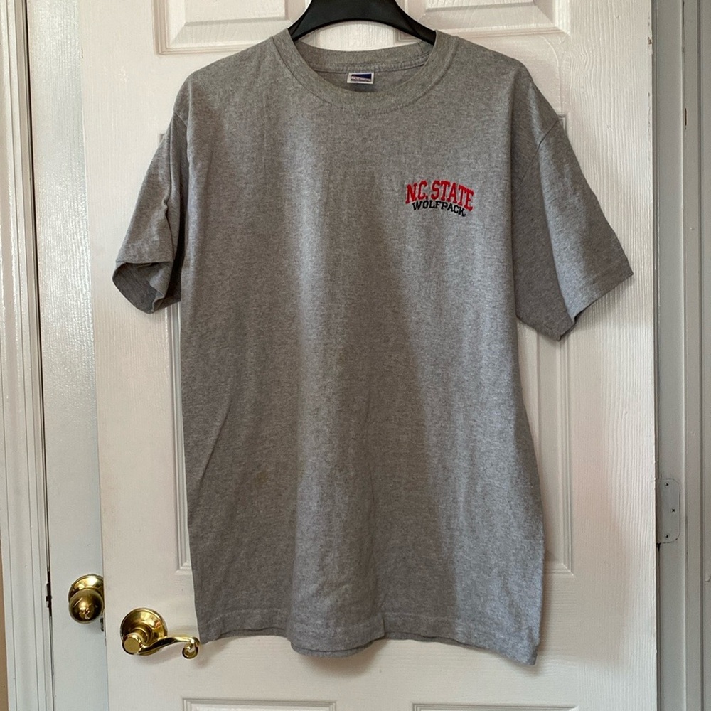 VTG N.C State Wolfpack Football Team Grey T-Shirt Tee Shirt